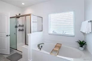 7474 Shadow Point Dr, Saint Louis, MO 63129 - Photo 29