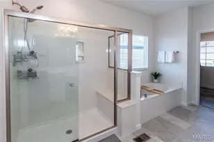 7474 Shadow Point Dr, Saint Louis, MO 63129 - Photo 27