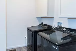 7474 Shadow Point Dr, Saint Louis, MO 63129 - Photo 23