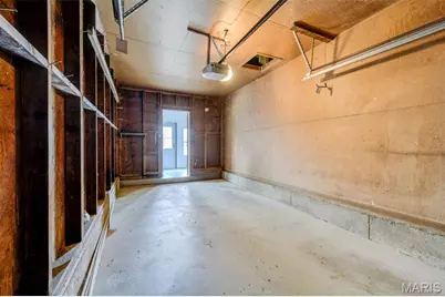 10127 Monarch Drive, Riverview, MO 63136 - Photo 21