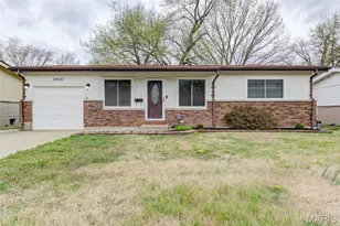 10127 Monarch Dr, Riverview, MO 63136 - Photo 1