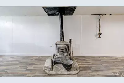 10127 Monarch Drive, Riverview, MO 63136 - Photo 23