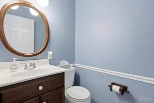 12268 Spring Pl Ct, Maryland Heights, MO 63043 - Photo 19