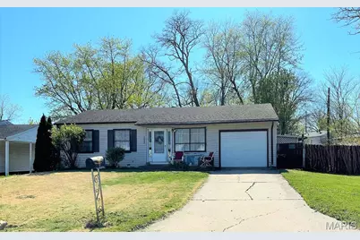 1432 San Salvador Drive, Spanish Lake, MO 63138 - Photo 1