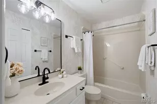 301 Claymont Cove Ct, Ballwin, MO 63011 - Photo 37