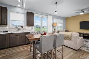 434 Copperfield Ct, Saint Charles, MO 63301 - Photo 9