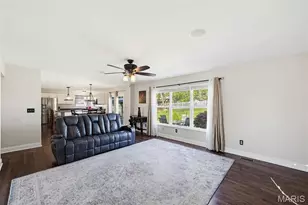 1437 Sunview Dr, O'Fallon, MO 63366 - Photo 11