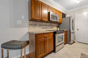 3105 Autumn Shores Dr, Maryland Heights, MO 63043 - Photo 13