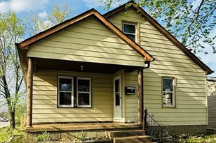 611 W Monroe Ave, Robertsville, MO 65066 - Photo 1