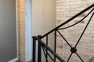 1130 S Mason Rd, Saint Louis, MO 63131 - Photo 3