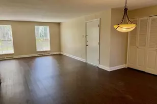 1130 S Mason Rd, Saint Louis, MO 63131 - Photo 5
