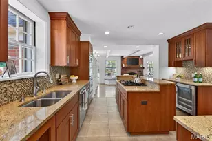 1 Forest Glen Ln, Kirkwood, MO 63122 - Photo 9