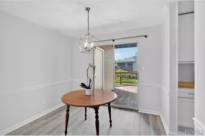 9028 Cardinal Terrace, Brentwood, MO 63144 - Photo 7