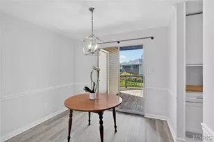 9028 Cardinal Terrace, Brentwood, MO 63144 - Photo 7