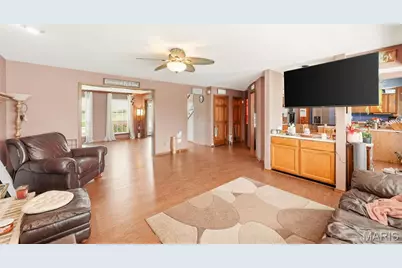 950 Haversham Drive, Saint Charles, MO 63304 - Photo 15