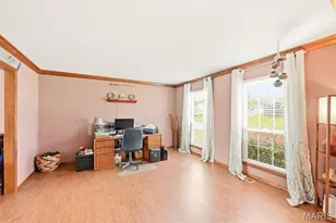 950 Haversham Dr, Saint Charles, MO 63304 - Photo 9