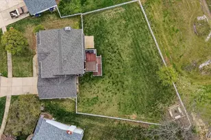 1908 Providence Estate Dr, Wentzville, MO 63385 - Photo 39