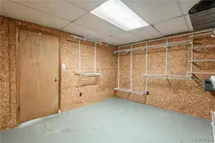 4851 Arevalo Dr, Saint Louis, MO 63128 - Photo 77