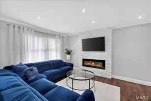 3201 Yorkchester Dr, Saint Louis, MO 63129 - Photo 5