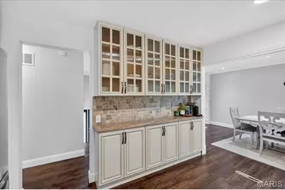3201 Yorkchester Drive, Saint Louis, MO 63129 - Photo 15