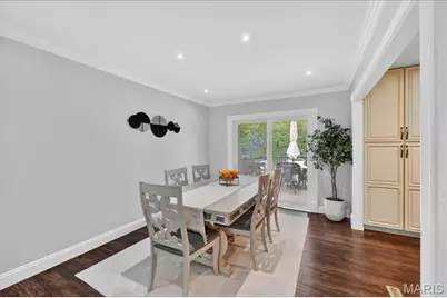 3201 Yorkchester Drive, Saint Louis, MO 63129 - Photo 9