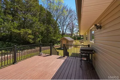 3201 Yorkchester Drive, Saint Louis, MO 63129 - Photo 41