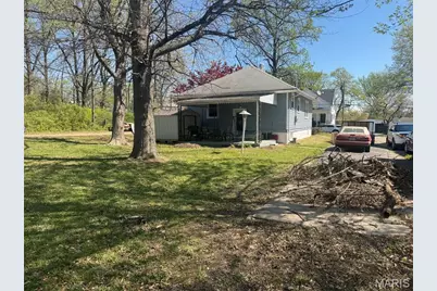 401 S Clark Avenue, Saint Louis, MO 63135 - Photo 5