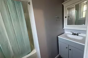 401 S Clark Ave, Saint Louis, MO 63135 - Photo 19