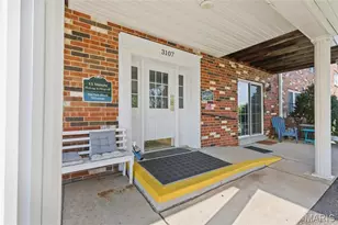 3107 Garnette Dr, Bridgeton, MO 63044 - Photo 3