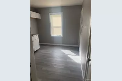 5425 Hamilton Avenue, Jennings, MO 63136 - Photo 13