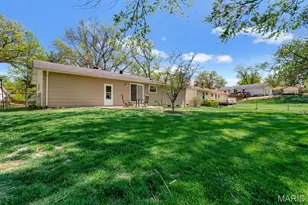 1107 Grenadier Ln, Manchester, MO 63021 - Photo 23