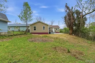 512 W Cherry St, Winfield, MO 63389 - Photo 29