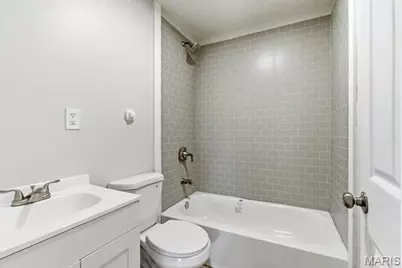 512 W Cherry Street, Winfield, MO 63389 - Photo 3