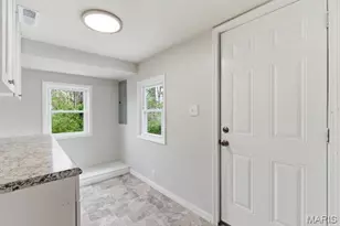 512 W Cherry St, Winfield, MO 63389 - Photo 13