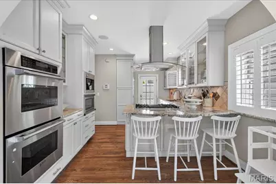 7801 Davis, Saint Louis, MO 63105 - Photo 13