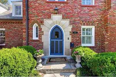 7801 Davis, Saint Louis, MO 63105 - Photo 3