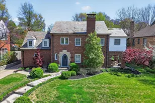 7801 Davis, Saint Louis, MO 63105 - Photo 1