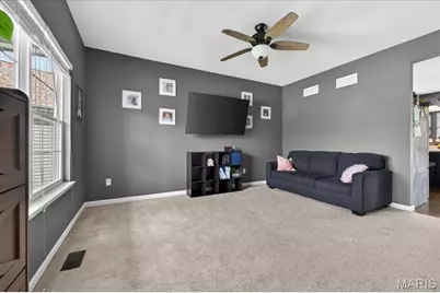 116 Village Glen Court, Wentzville, MO 63385 - Photo 5