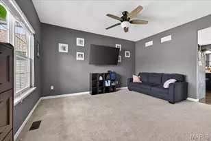 116 Village Glen Ct, Wentzville, MO 63385 - Photo 5