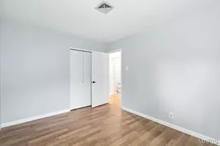 1018 Tempo Dr, Saint Louis, MO 63146 - Photo 21