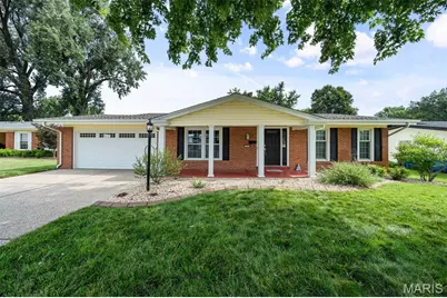 731 Carriage Lane, Hazelwood, MO 63042 - Photo 1
