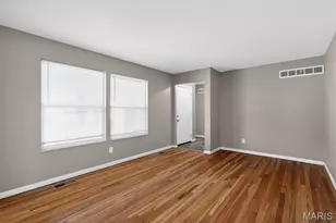 10618 Woodwind Dr, Saint Louis, MO 63136 - Photo 11
