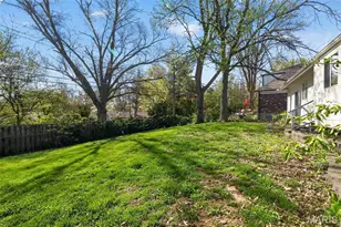 10618 Woodwind Dr, Saint Louis, MO 63136 - Photo 7