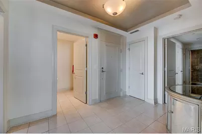 232 N Kingshighway Boulevard #1102, Saint Louis, MO 63108 - Photo 3