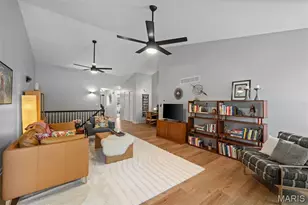 2411 S Lakeridge Ct, Lake Saint Louis, MO 63367 - Photo 5