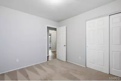 893 Oklahoma Avenue, Ballwin, MO 63021 - Photo 25