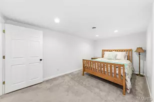 5460 Casa Royale Dr, Saint Louis, MO 63129 - Photo 37