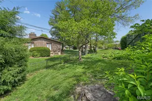 2417 Sunnybrook Dr, Saint Louis, MO 63114 - Photo 27
