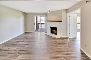 121 Shirley Ridge Dr, Saint Charles, MO 63304 - Photo 3