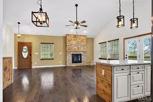 10206 Hawthorn Rd, Foristell, MO 63348 - Photo 21